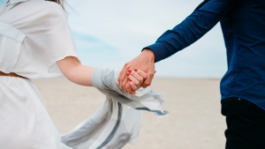 Développer profondeur et authenticité dans son couple par la Pleine Présence